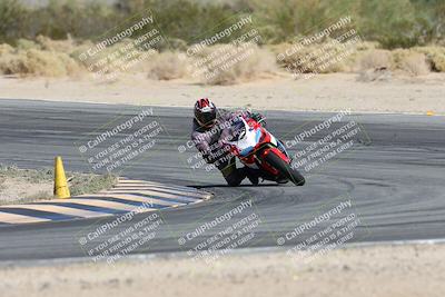 media/Nov-16-2025-Race Pace (Sun) [[8c5fa54630]]/Non Verified Riders (1st 20 Minutes)/2-Turn 10 (1010am)/